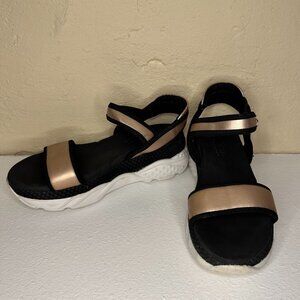 Sketchers Lil Angel Womens Size 7.5 Lux Foam Platform Sandals Rose Pink Adj.